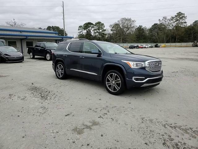 2019 GMC Acadia - Image 14