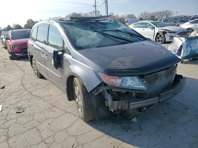 2016 Honda Odyssey - Image 11
