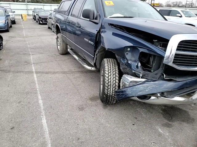 2006 Dodge RAM - Image 11