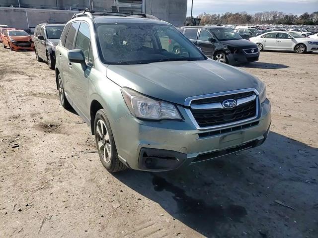 2017 Subaru Forester - Image 11