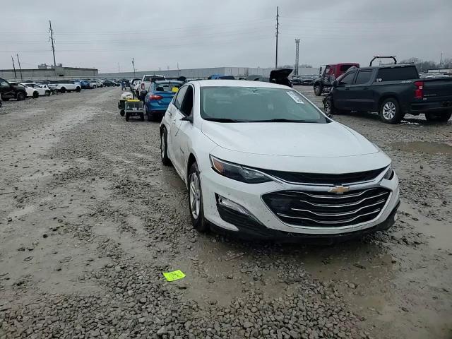 2020 Chevrolet Malibu - Image 11