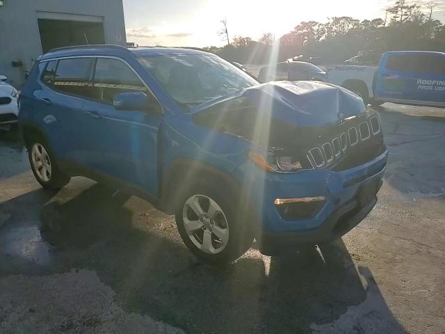 2018 Jeep Compass Latitude VIN: 3C4NJDBB2JT178084 Lot: 85895524