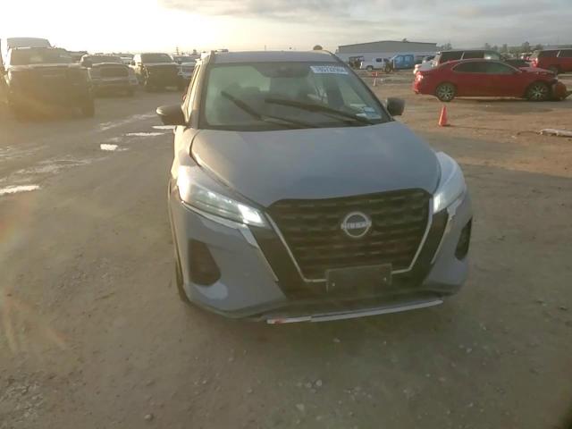 2022 Nissan Kicks - Image 11
