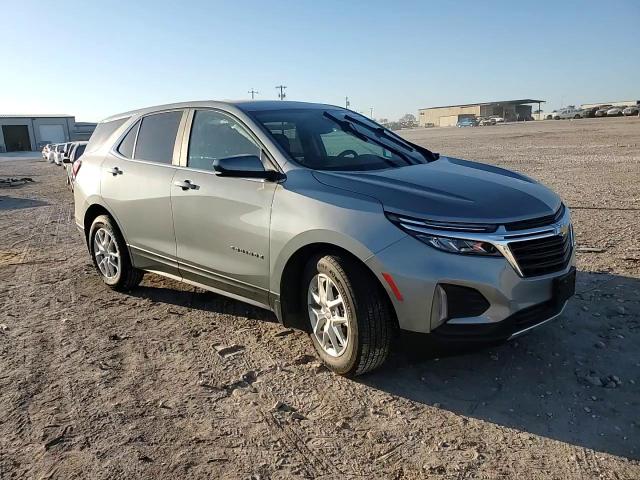 2023 Chevrolet Equinox - Image 11