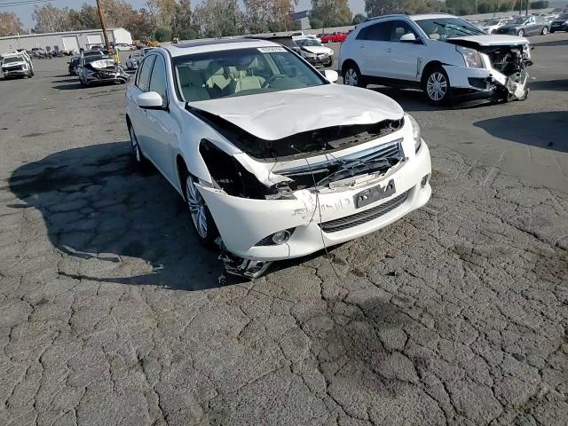 2013 Infiniti G - Image 10