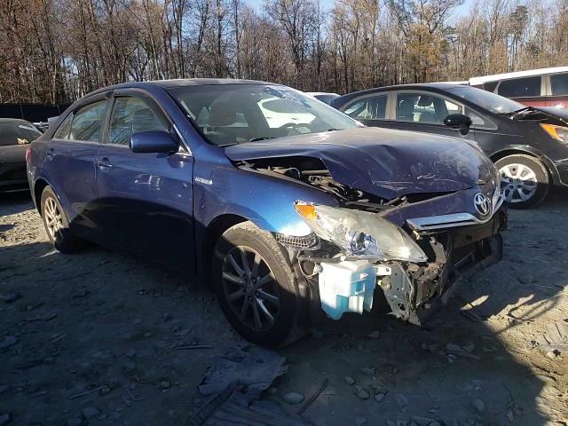 2011 Toyota Camry - Image 10