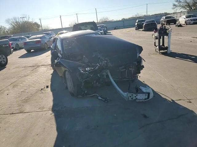 2018 Lexus IS - Image 10