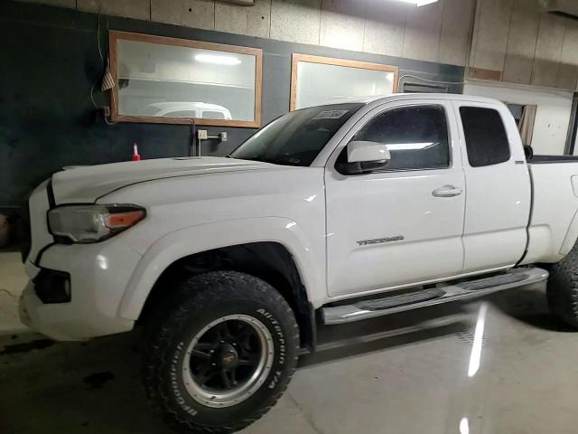 2018 Toyota Tacoma Access Cab VIN: 5TFSZ5AN6JX123073 Lot: 83317934