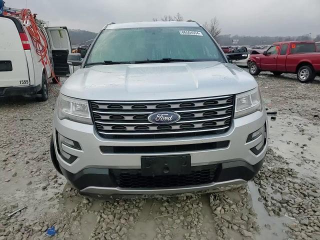 2017 Ford Explorer - Image 14