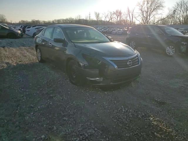 2013 Nissan Altima - Image 14