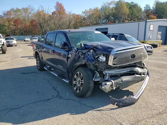 2013 Toyota Tundra - Image 11