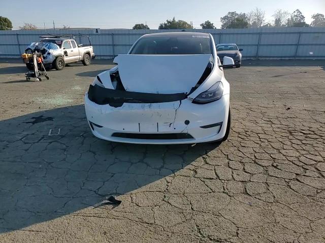 2022 Tesla Model Y VIN: 7SAYGDEF0NF493578 Lot: 83416274