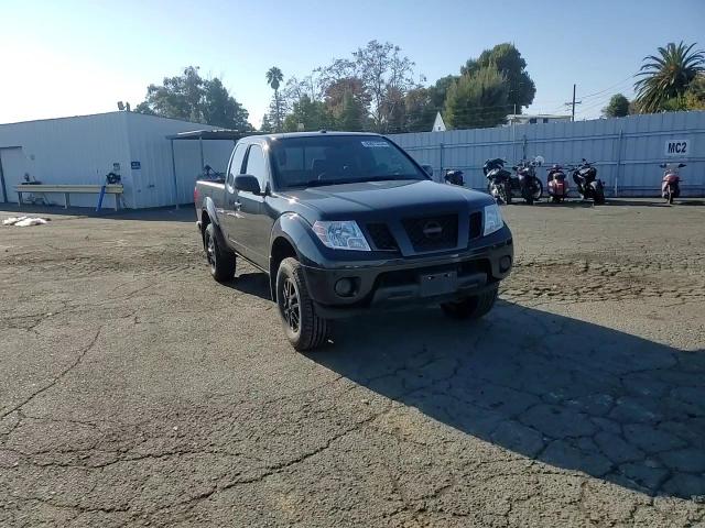 2017 Nissan Navara (Frontier) - Image 10