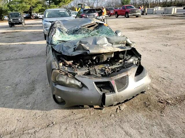 2008 Pontiac Grand Prix - Image 10