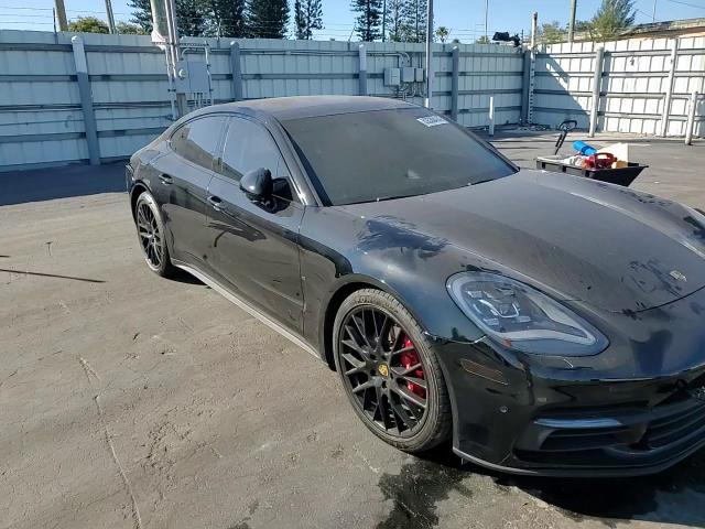 2018 Porsche Panamera - Image 10