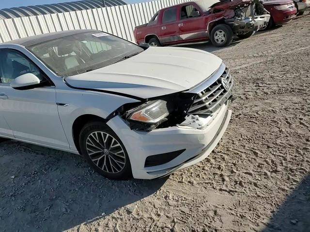2019 Volkswagen Jetta - Image 11