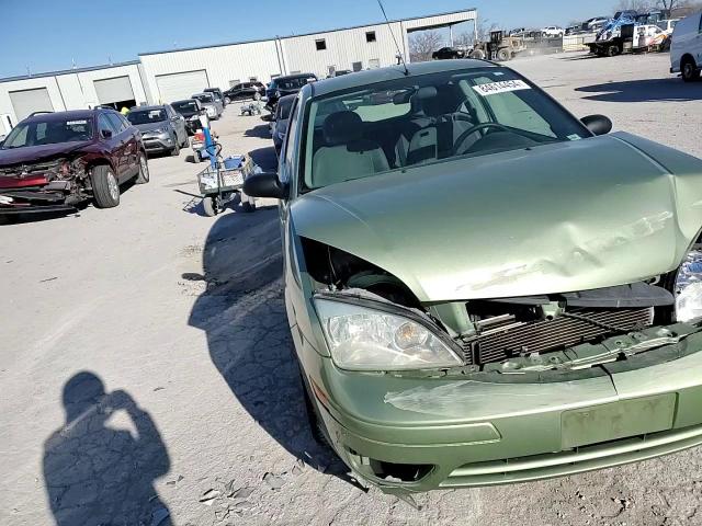 2007 Ford Focus Zx3 VIN: 1FAFP31NX7W138627 Lot: 84614454