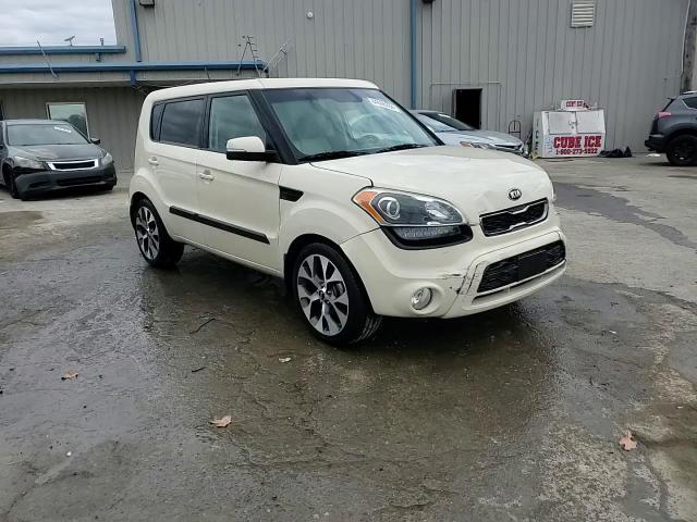 2013 Kia Soul + VIN: KNDJT2A66D7511879 Lot: 84696284