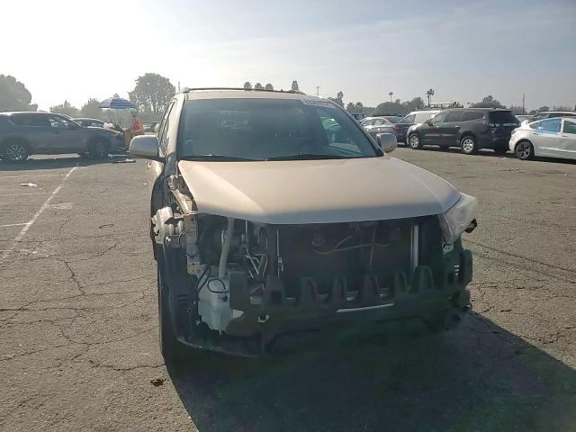 2011 Toyota Highlander - Image 11