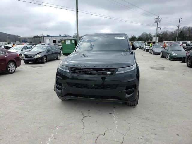 2024 Land Rover Range Rover - Image 12