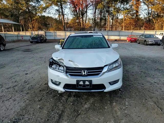 2013 Honda Accord - Image 13
