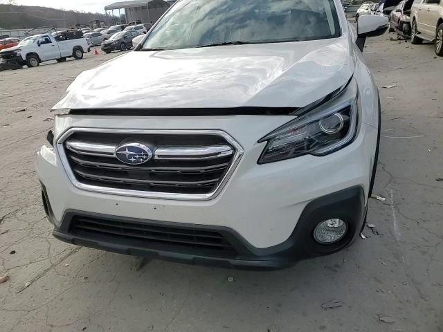 2018 Subaru Outback - Image 11