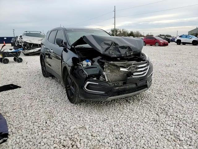 2018 Hyundai Santa Fe - Image 12