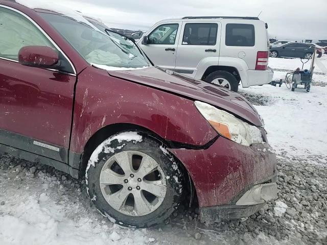 2011 Subaru Outback - Image 11