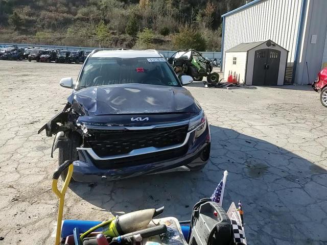 2022 Kia Seltos S VIN: KNDEUCAAXN7237208 Lot: 81273014