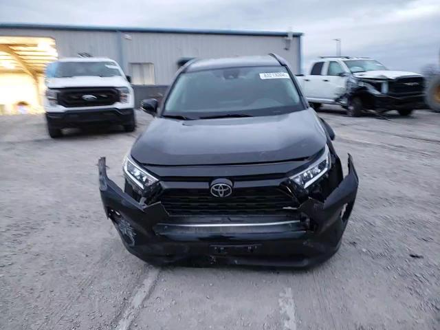2021 Toyota RAV 4 - Image 11
