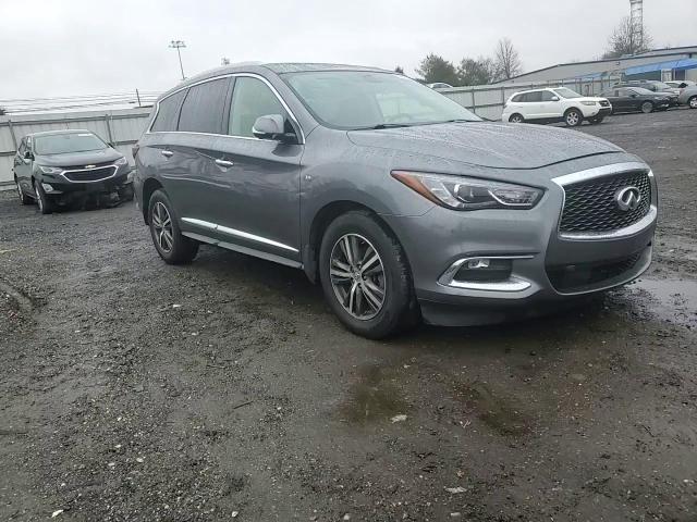 2017 Infiniti QX60 - Image 11