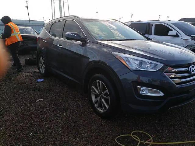 2015 Hyundai Santa Fe - Image 14