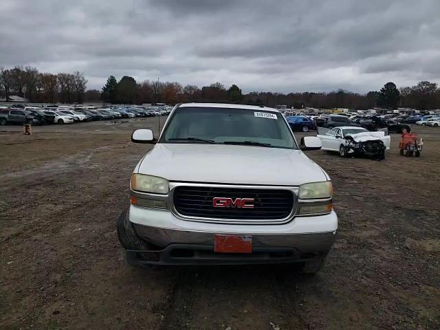 2003 GMC Yukon - Image 12