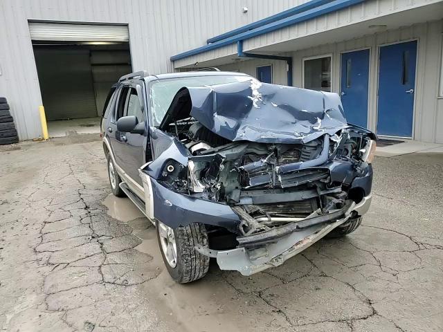 2005 Ford Explorer - Image 12