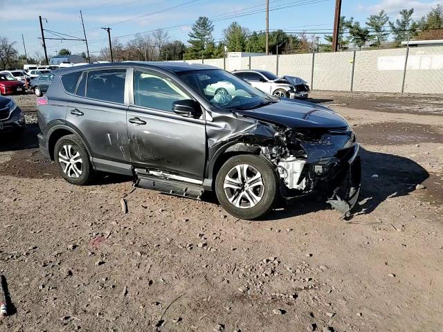 2017 Toyota RAV 4 - Image 12