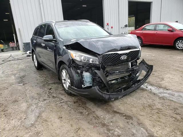2016 Kia Sorento - Image 14