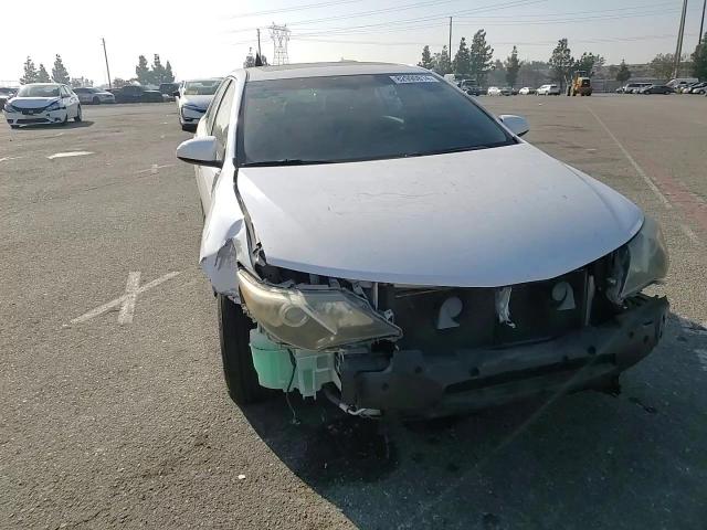 2014 Toyota Camry - Image 11