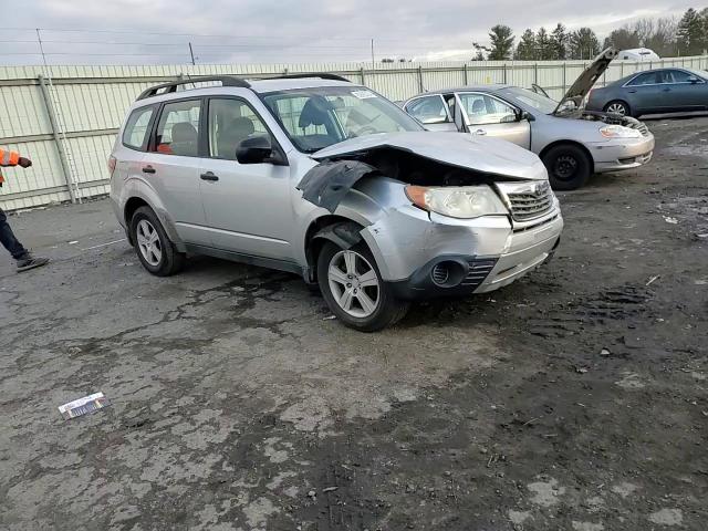 2010 Subaru Forester - Image 12