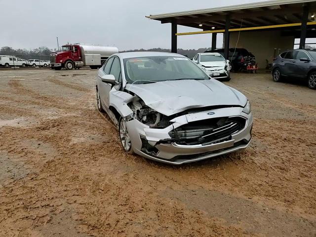2019 Ford Fusion - Image 11
