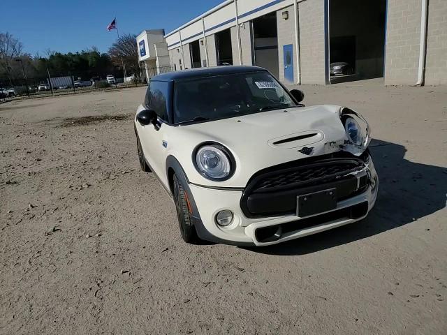 2017 MINI Cooper - Image 11