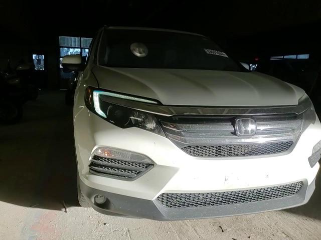 2016 Honda Pilot - Image 12