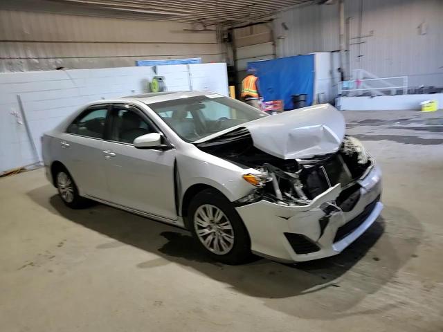 2012 Toyota Camry - Image 11