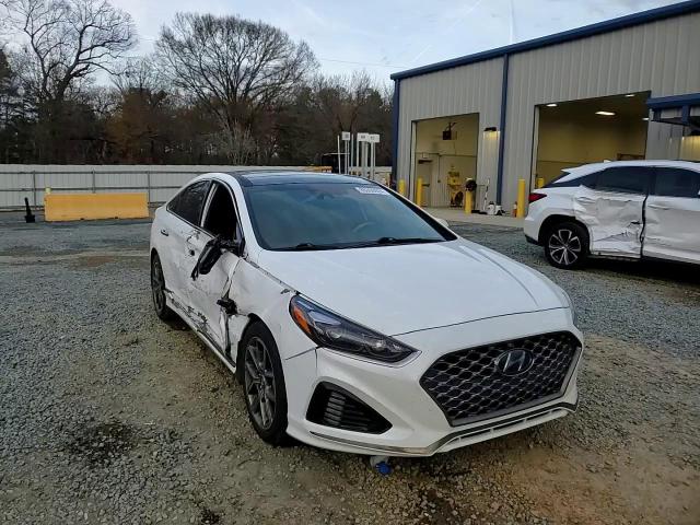 2019 Hyundai Sonata - Image 10