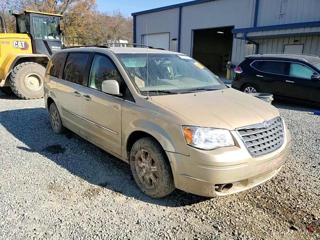 2010 Chrysler Town & Country Touring VIN: 2A4RR5D16AR449889 Lot: 83020684