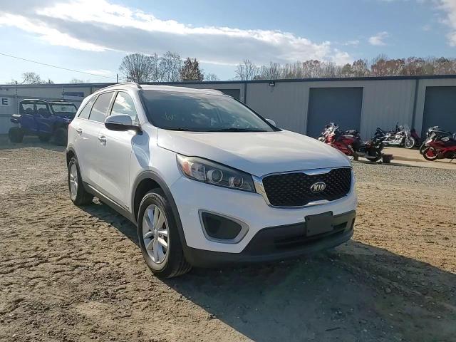 2017 Kia Sorento Lx VIN: 5XYPGDA3XHG290456 Lot: 83637894