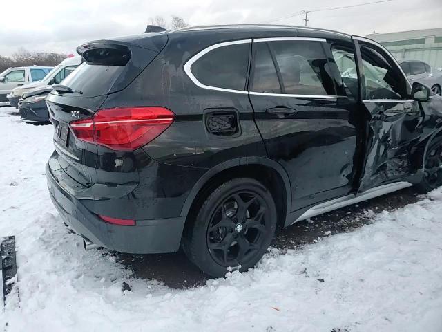 2017 BMW X1 xDrive28I VIN: WBXHT3C3XH5F85353 Lot: 85118054