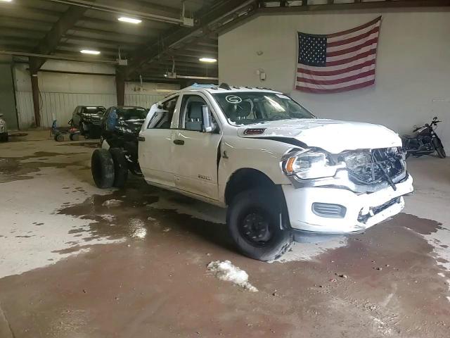 2020 RAM 3500 - Image 11