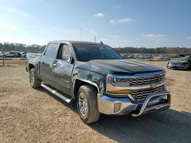 2017 Chevrolet Silverado - Image 10