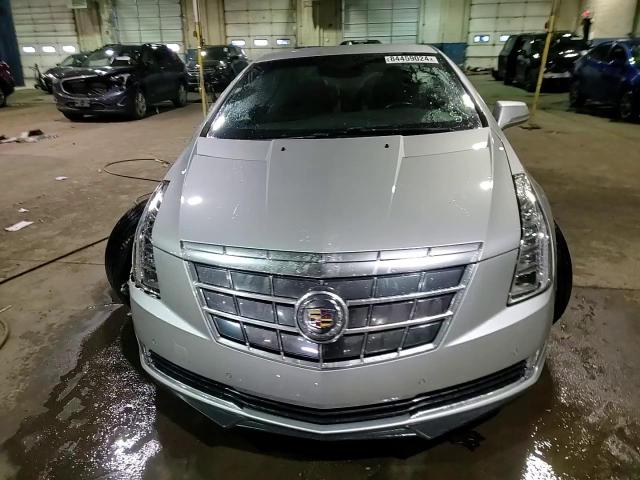 2014 Cadillac ELR - Image 13