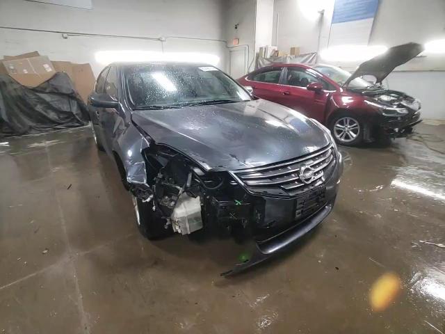 2012 Nissan Altima - Image 13